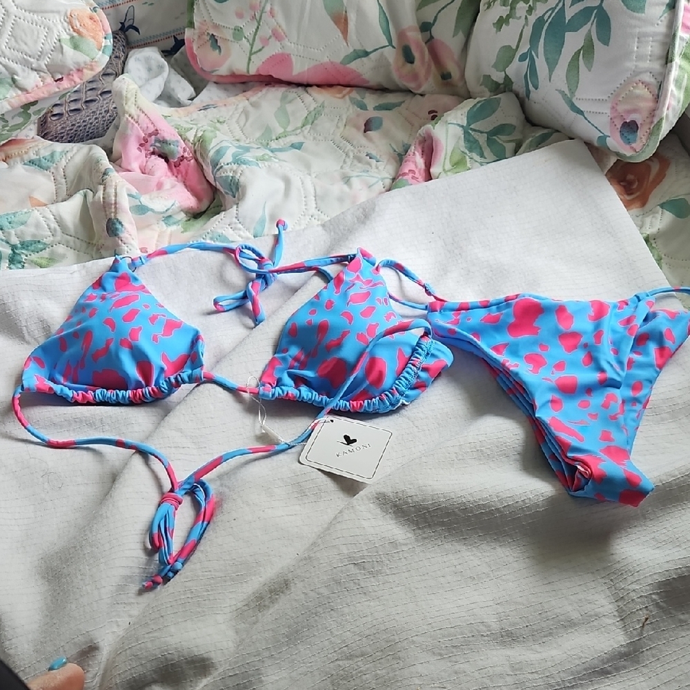 BNWT Kamoni Bikini SZ Medium